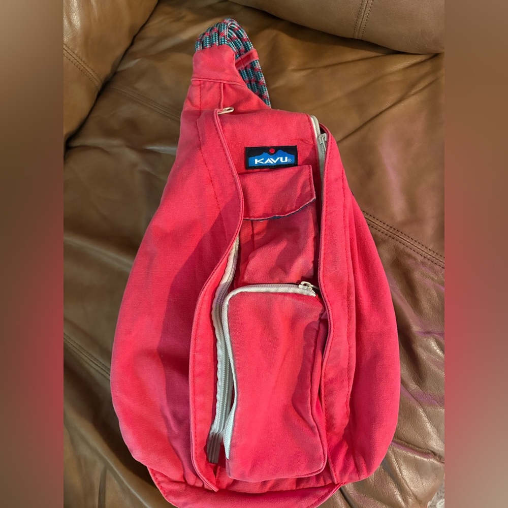 Kavu Coral-Red Single Strap Sling Pack